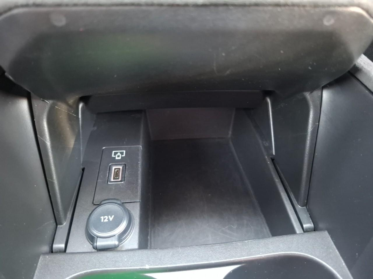 Ds Ds 4 puretech 130ch performance line + automatique — photo 22