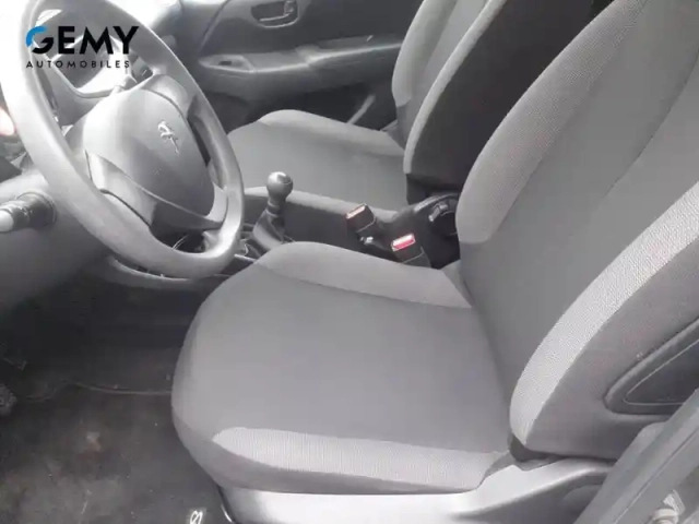 Peugeot 108 vti 72ch s&amp;s bvm5 — photo 9