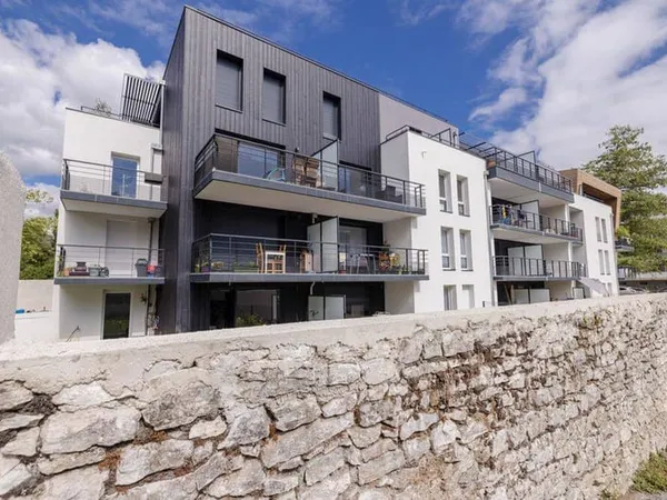 Appartement 4 pièces 84 m²