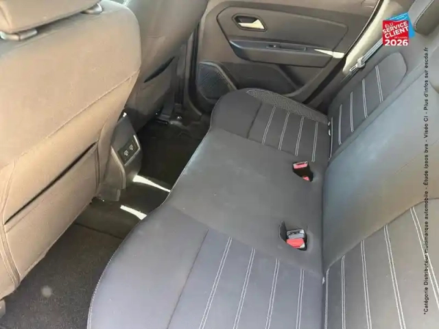 Dacia Duster 1.0 eco-g 100ch prestige + 4x2 — photo 11