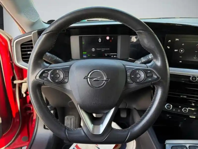 Opel Mokka -e 136ch elegance — photo 11