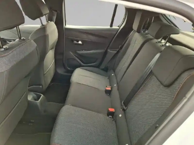 Peugeot 208 100 s&amp;s bvm6 — photo 12