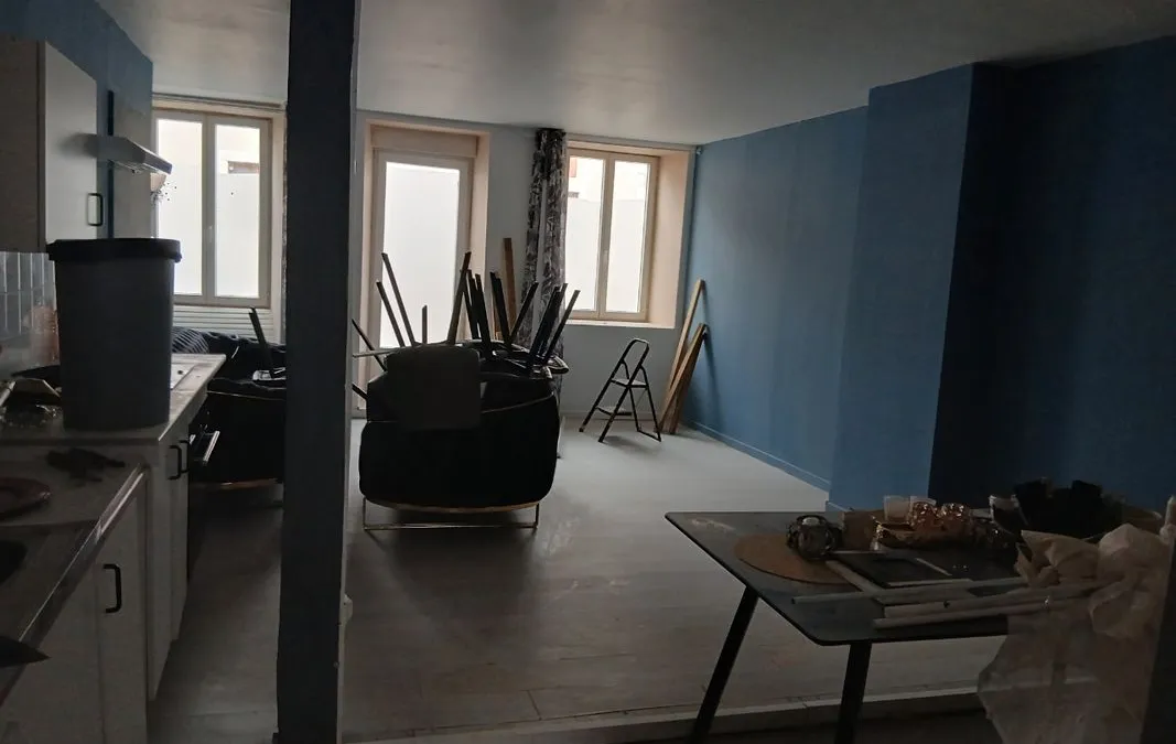 Photo 1