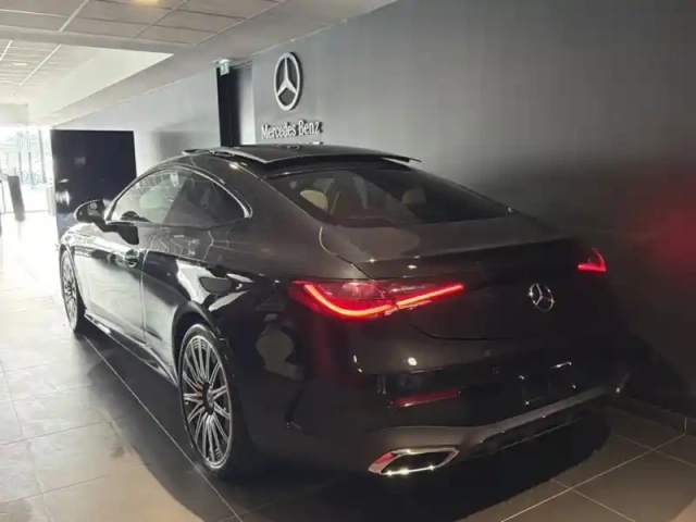 Mercedes Cle 220 d coupé — photo 29