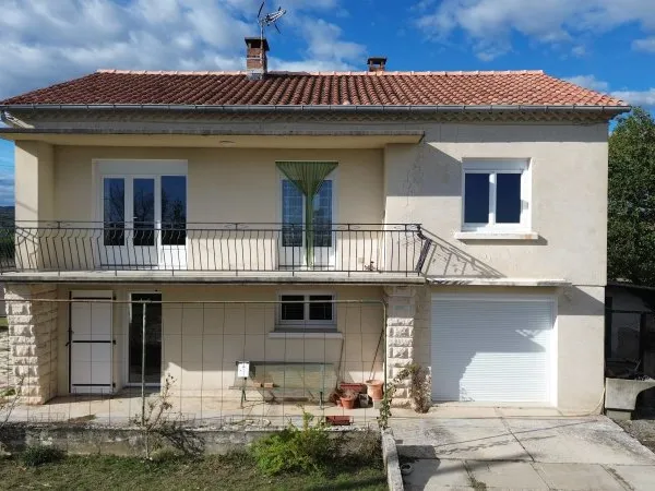Rousson, maison 95 m² habitable, 61 m² d'annexes, 826 m² terrain clos