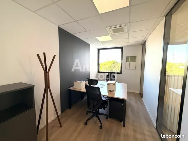 Bureaux 17 m² POITIERS