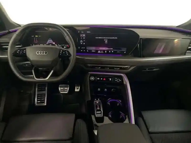 Audi Q5 e-hybrid 299 ch quattro s tronic 7 s line — photo 8