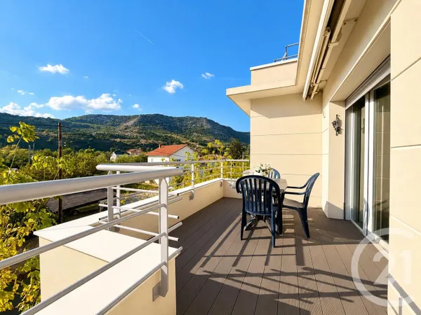 Appartement 4 pièces 98 m²