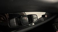 Renault Captur 1.0 TCe 90ch Techno — photo 28