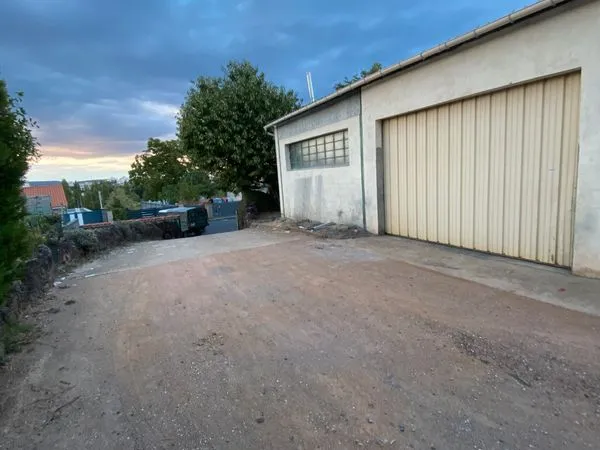 Locale commercial 120 m2