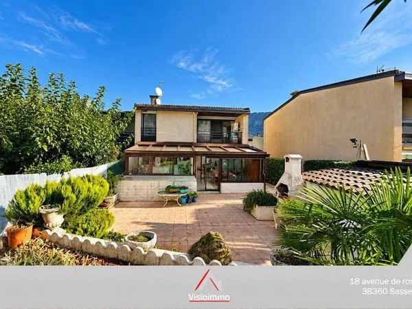 Maison 5 pièces 136 m²