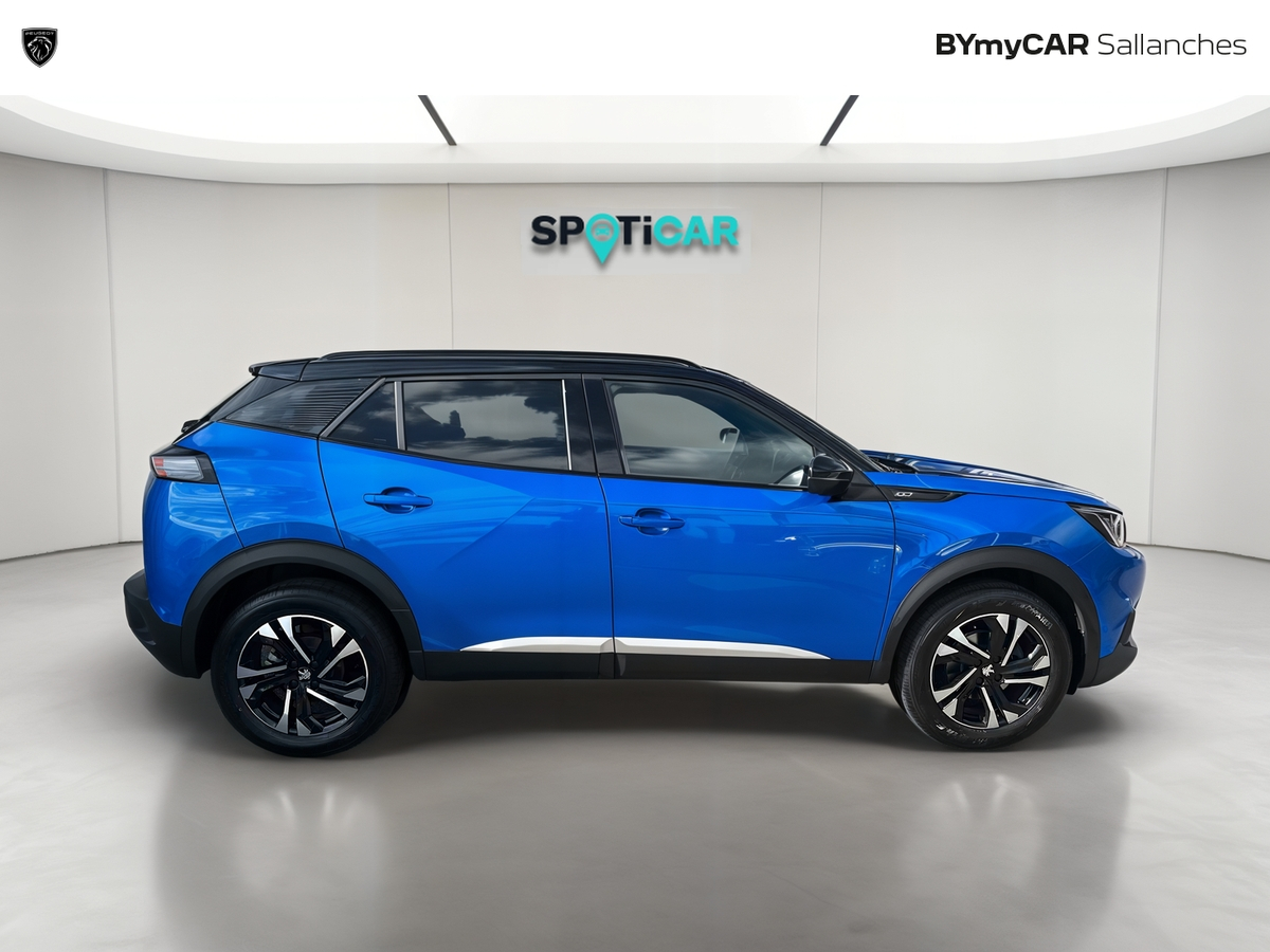 Peugeot 2008 PureTech 130 S&amp;S EAT8 — photo 6