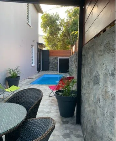 Maison Location Saint-Pierre 4p 90m² 1500€