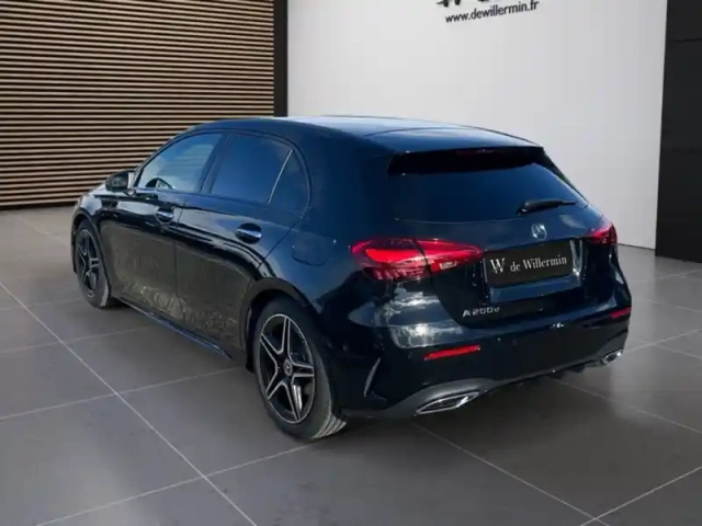 Mercedes Classe A 200 d amg line — photo 3