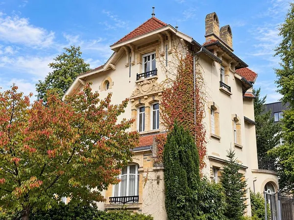 Maison 17 pièces 515 m²