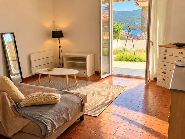 Studio 40m carré propriano centre ville