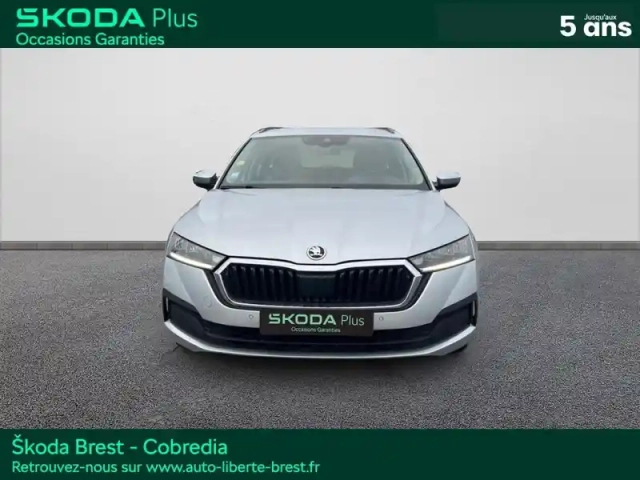 Skoda Octavia combi 2.0 tdi 116ch ambition dsg7 euro6d-ap — photo 2