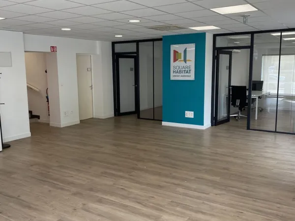 Local d'activité 390 m²