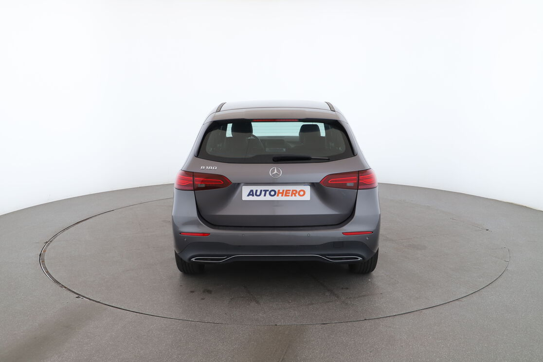 Mercedes-Benz Classe B 180 Progressive Line Edition 7G-DCT — photo 4
