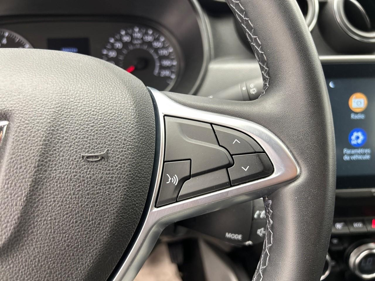 Dacia Duster eco-g 100 4x2 prestige — photo 24