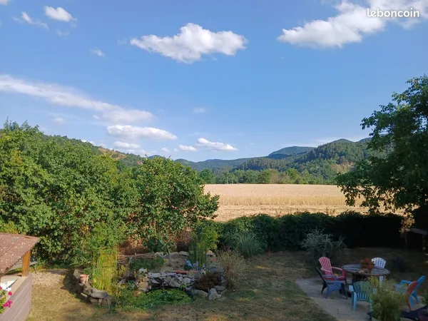 Maison 8 pièces 220 m²