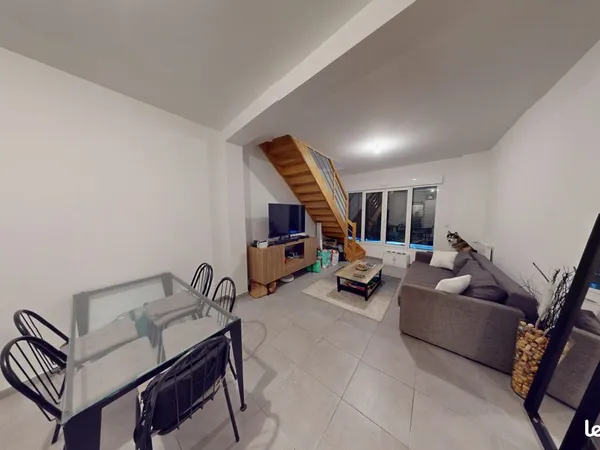 Duplex 3 pièces 57 m²