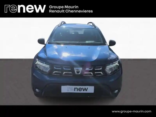 Dacia Duster 1.0 eco-g 100ch essentiel 4x2 — photo 2