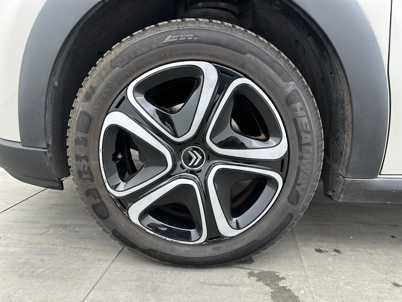 Citroën C3 puretech 110 s&s shine — photo 14