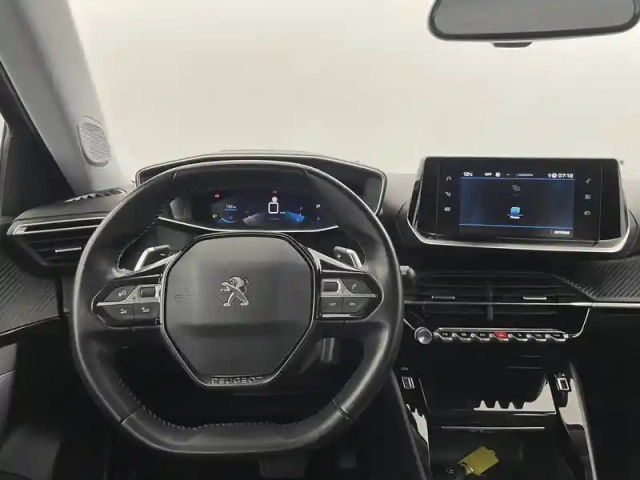 Peugeot 2008 puretech 130 s&amp;s eat8 — photo 86