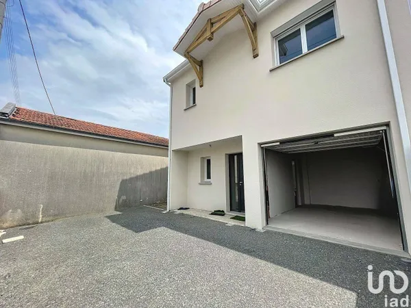 Maison 4 pièces 105 m²