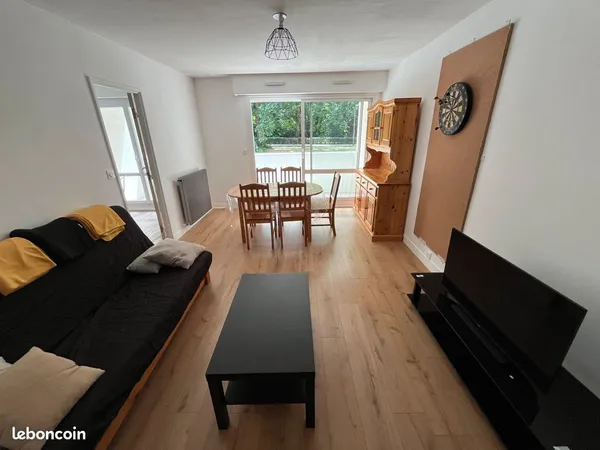 Colocation meublée clé en main de 3 chambres (79 m²) à Rennes rue de Vern