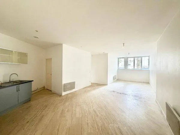 Appartement 6 pièces 150 m²