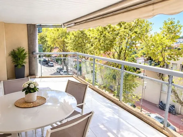 Appartement 3 pièces 82 m²