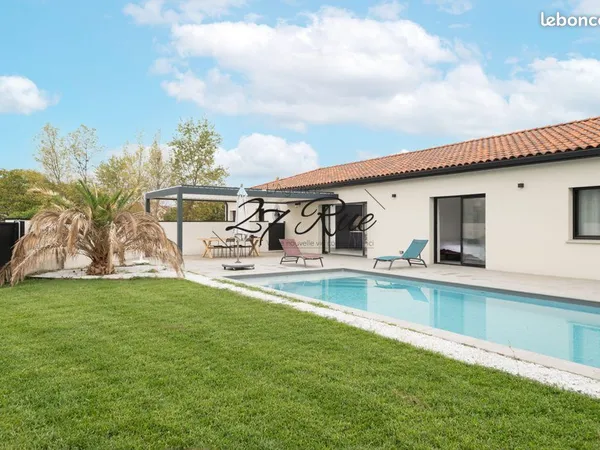 Villa 6 pièces 151 m²