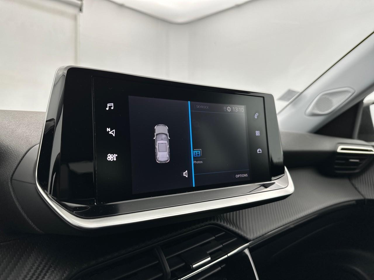 Peugeot 2008 puretech 130 s&s bvm6 style — photo 27