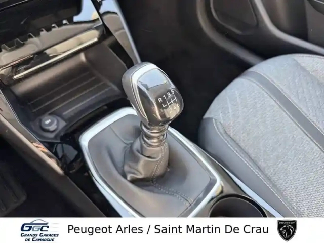 Peugeot 208 100 s&amp;s bvm6 — photo 14