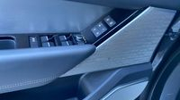 Land-Rover Range Rover Velar 2.0 P400e 404ch PHEV R-Dynamic HSE AWD BVA — photo 33