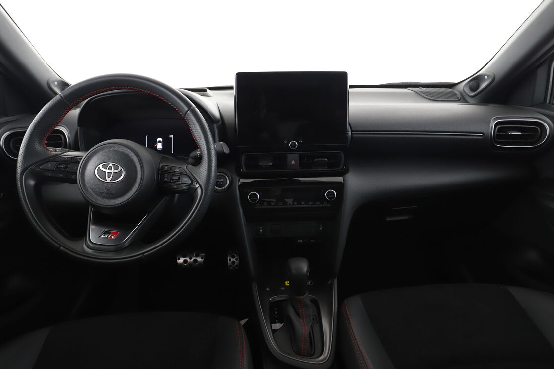 Toyota Yaris Cross 1.5 Hybride 2WD GR Sport — photo 11