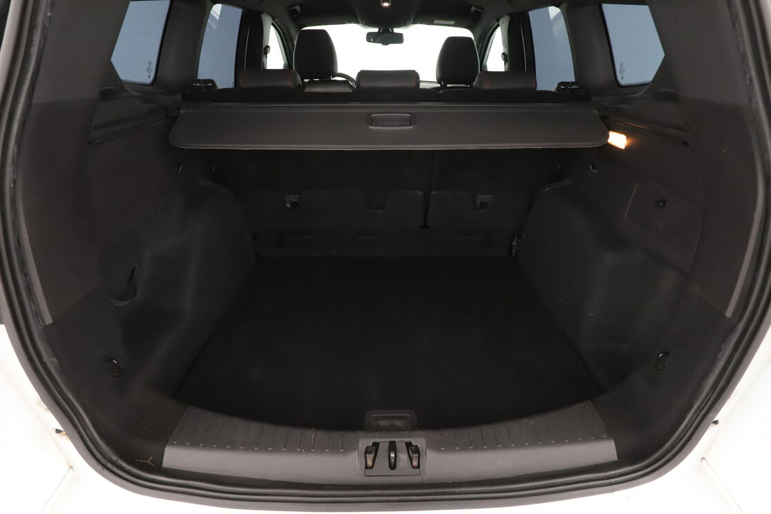 Ford Kuga 1.5 EcoBoost ST Line 4x2 — photo 16