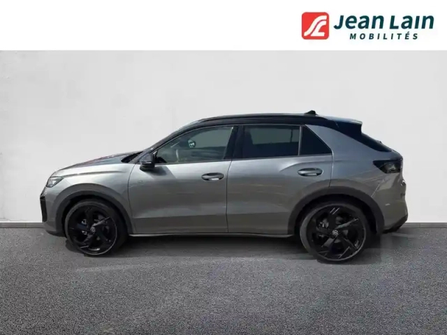 Volkswagen T-Roc 1.5 etsi evo2 hybrid 150 ch dsg7 — photo 8