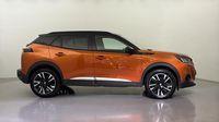 Peugeot 2008 1.2 PureTech 130ch S&S GT Pack — photo 4