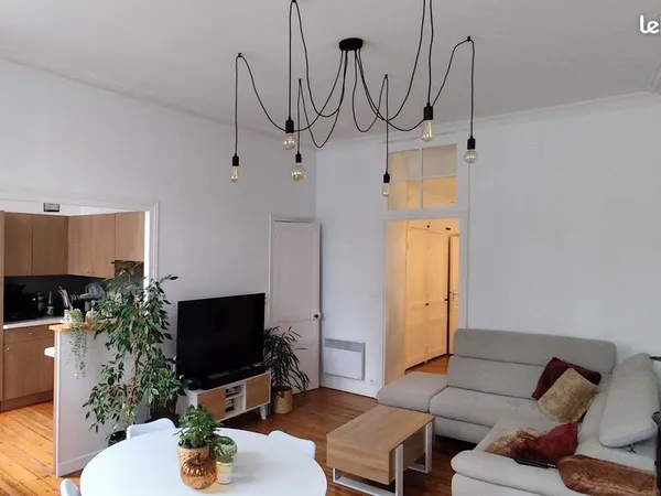 Appartement de charme - Centre historique de Quimper - Place Terre au Duc