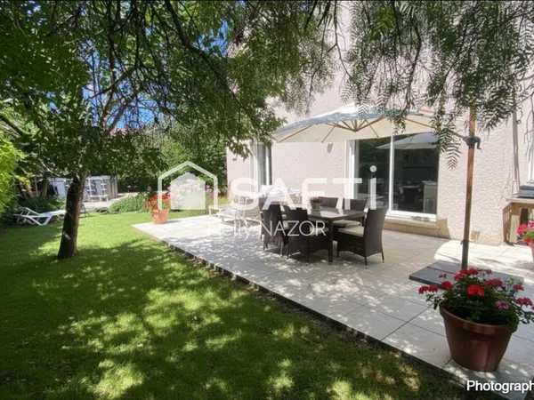VILLA 4 FACES 5 CHAMBRES PISCINE