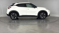 Nissan Juke 1.6 Hybrid 143ch N-Connecta 2022.5 — photo 4