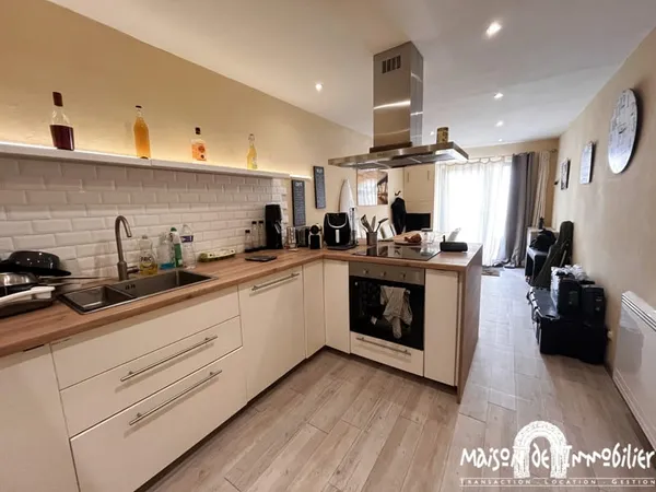 A vendre à COGNAC Centre-ville - Maison de 4 pièces - 66m2