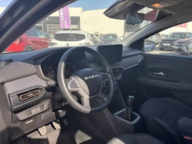 Dacia Sandero eco-g 100 gsr2 — photo 23