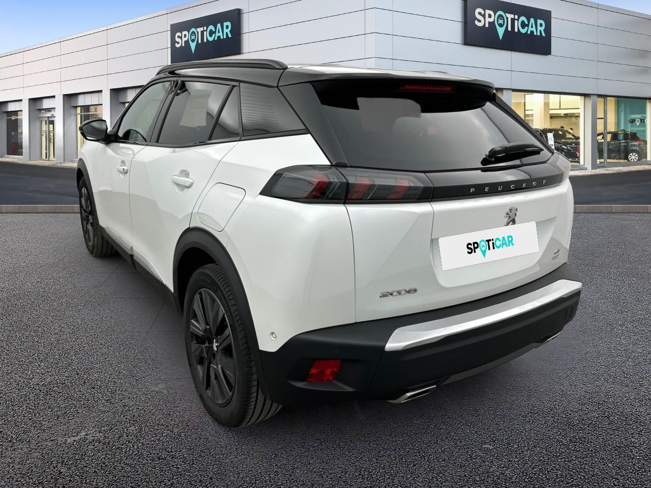 Peugeot 2008 puretech 155 s&s eat8 gt — photo 7