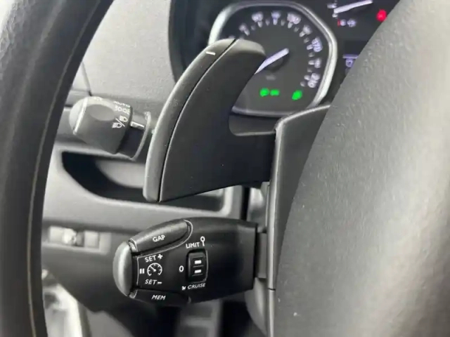 Citroën Jumpy fgn m bluehdi 145 s&amp;s eat8 — photo 21