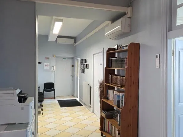 Appartement 136 m2 T6 à vendre, centre Montélimar