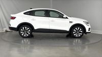 Renault Arkana 1.6 E-Tech hybride 145ch Equilibre -22 — photo 4